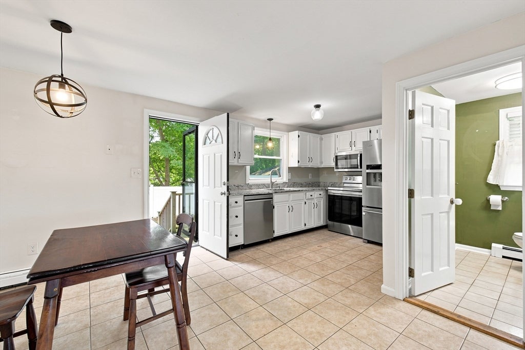 20 Chestnut St #B, East Bridgewater, MA, 20 Chestnut St #B, East Bridgewater, MA Photo #4