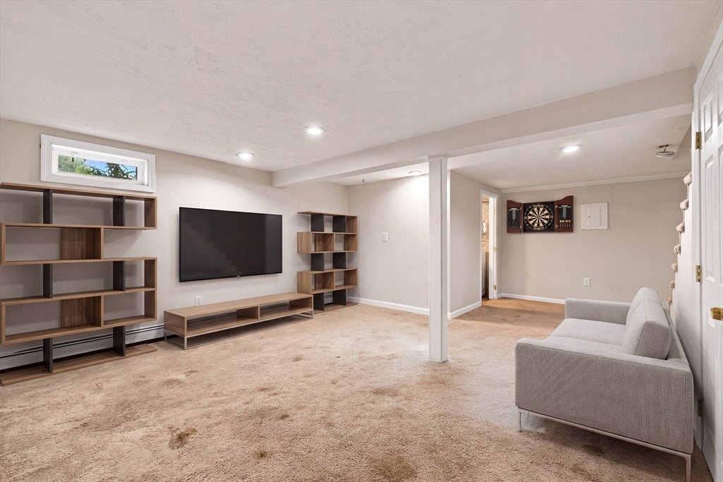 20 Chestnut St #B, East Bridgewater, MA, 20 Chestnut St #B, East Bridgewater, MA Photo #17