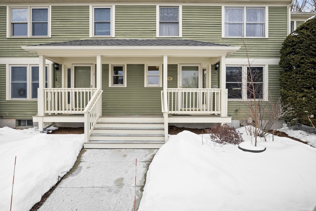 7 Fieldstone Drive 7