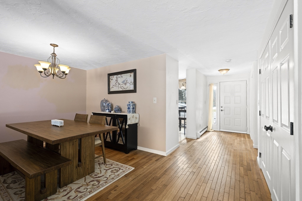 7 Fieldstone Drive 7