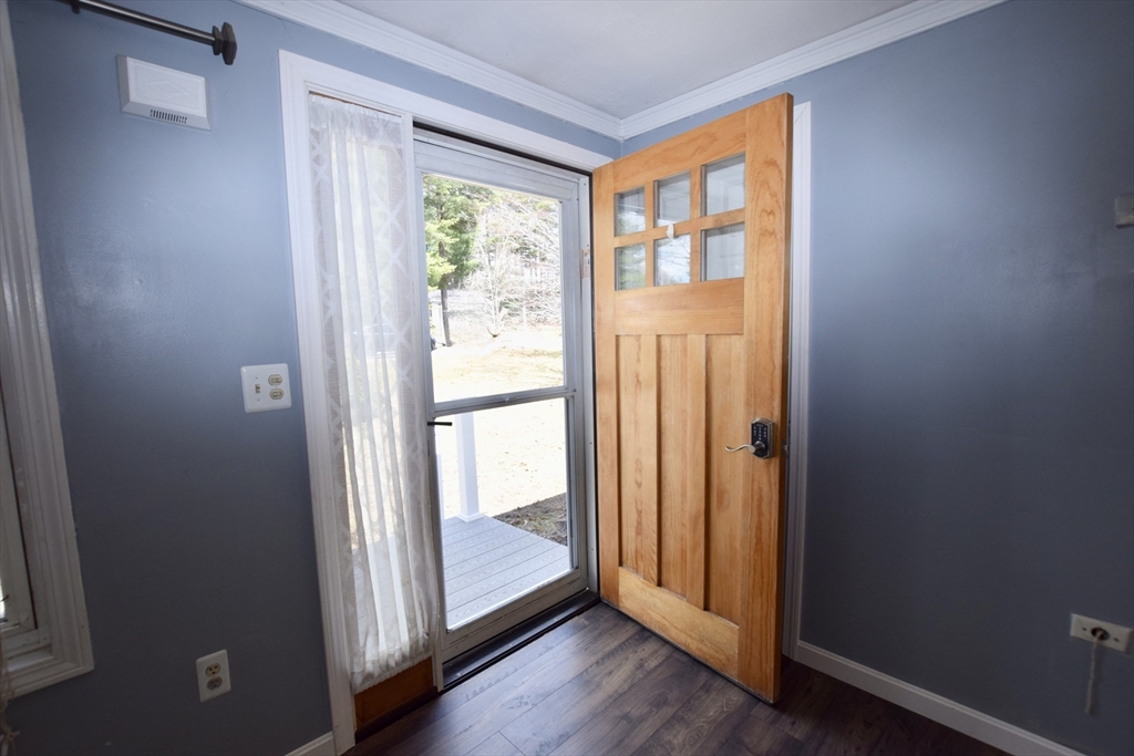 21 Myles Standish Dr