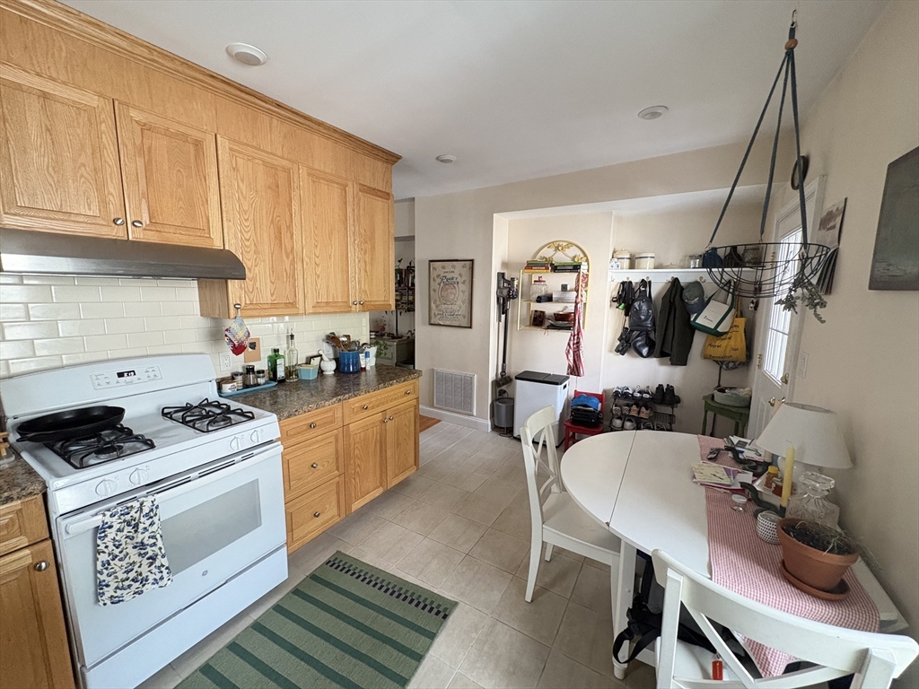 589 Washington Street #2, Boston, MA Photo #2