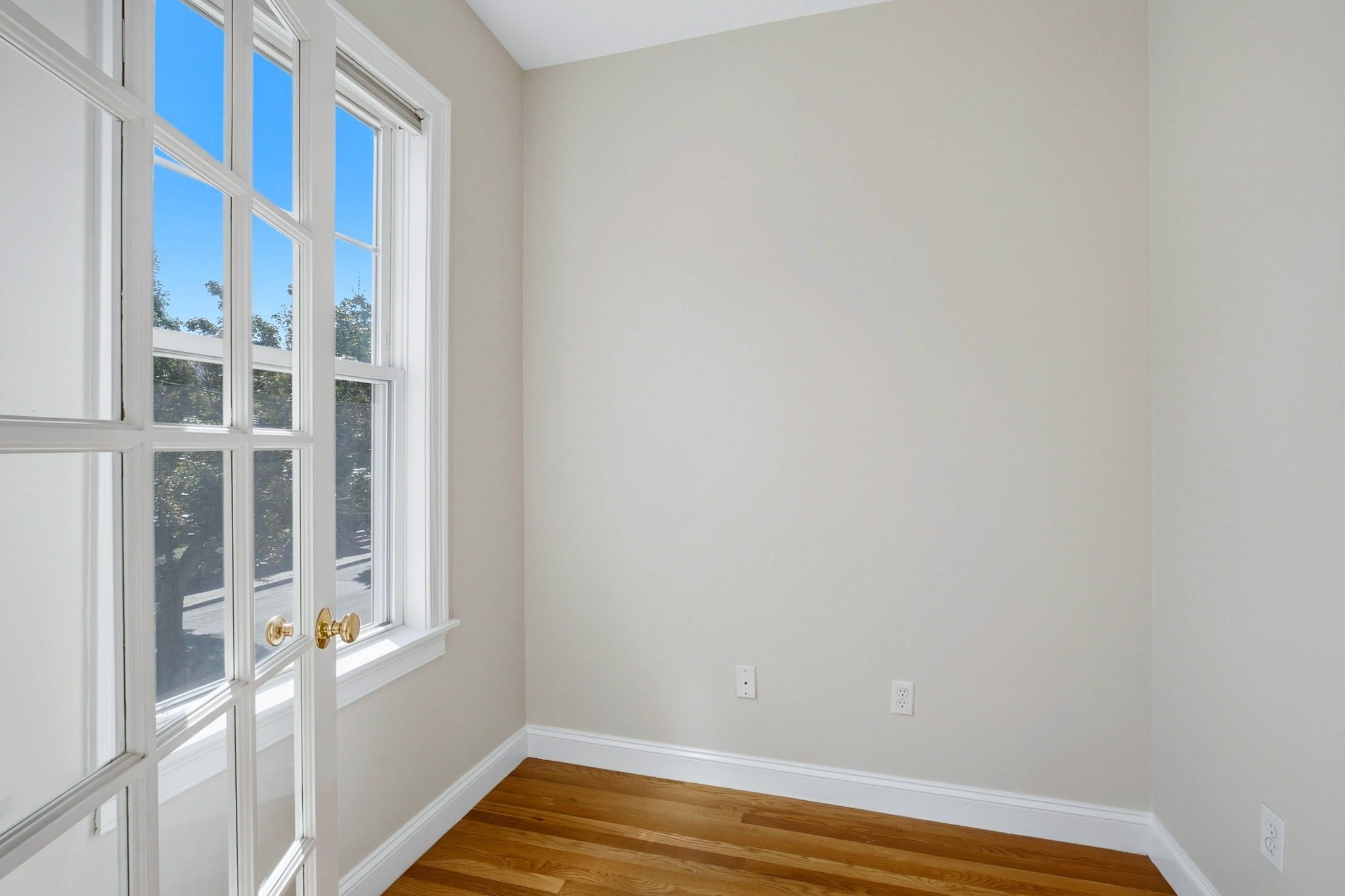 85-87 Francis St. 3
