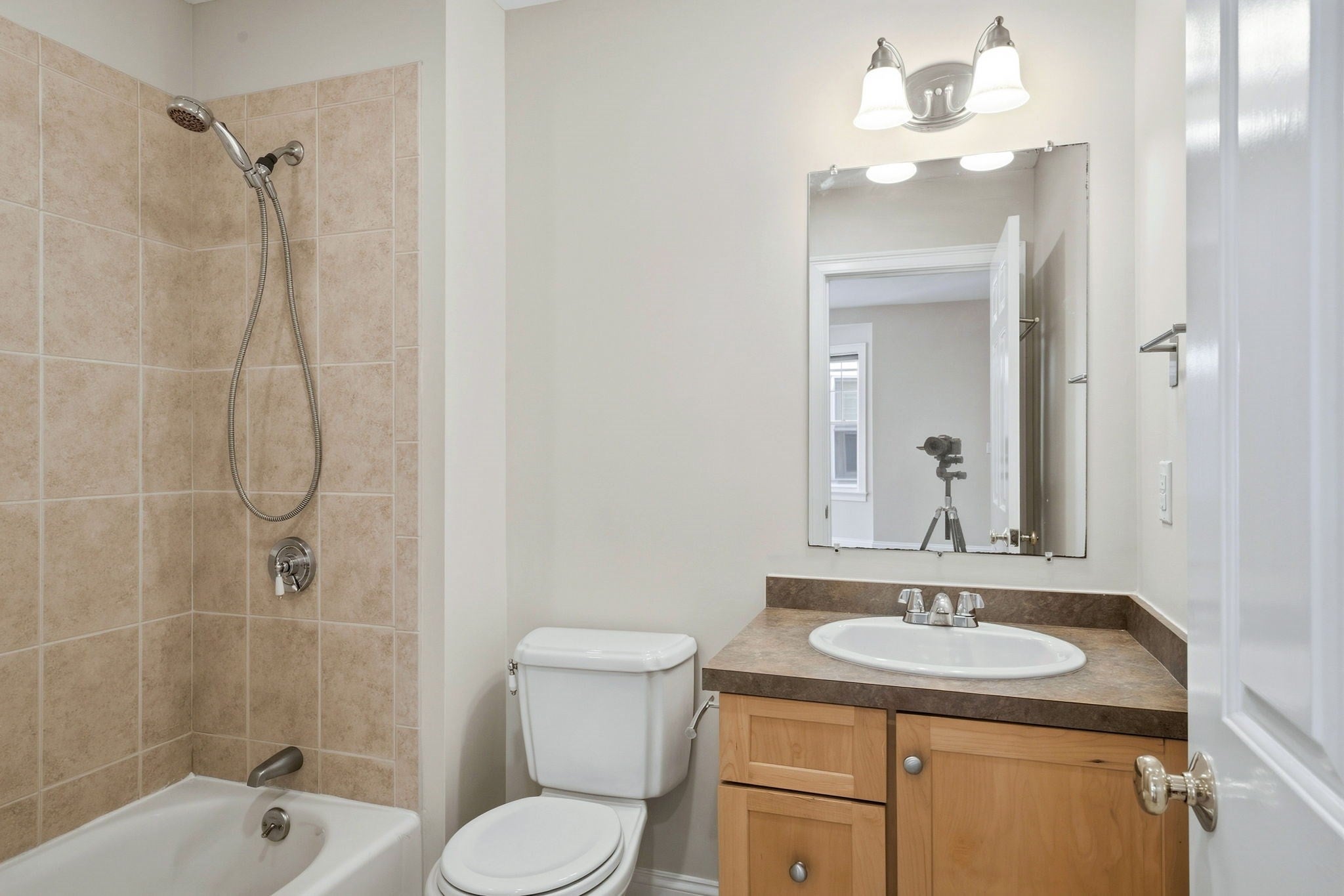 85-87 Francis St #3, Brookline, MA, 85-87 Francis St #3, Brookline, MA Photo #21