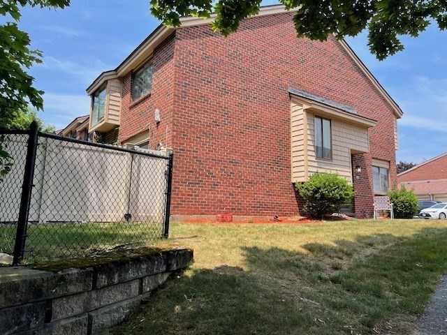 40 Elderwood Dr 40