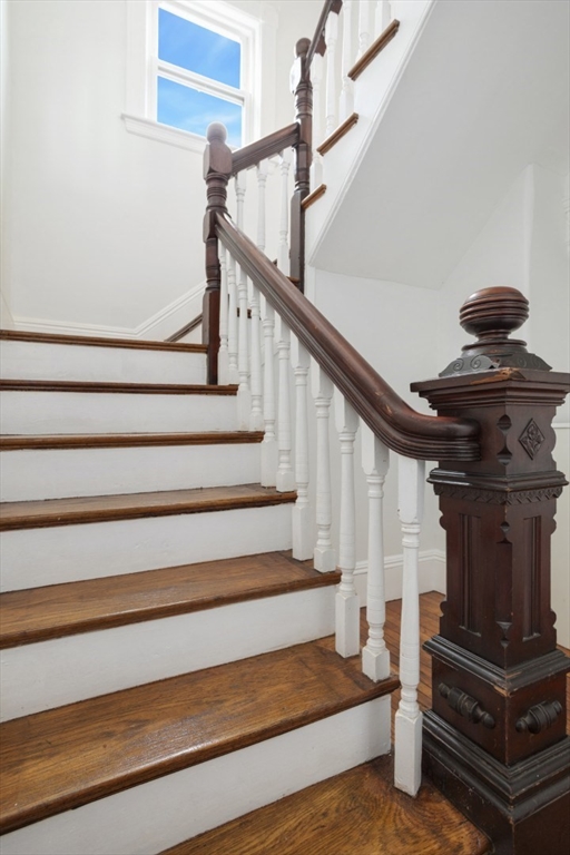 54 Las Casas Street 2