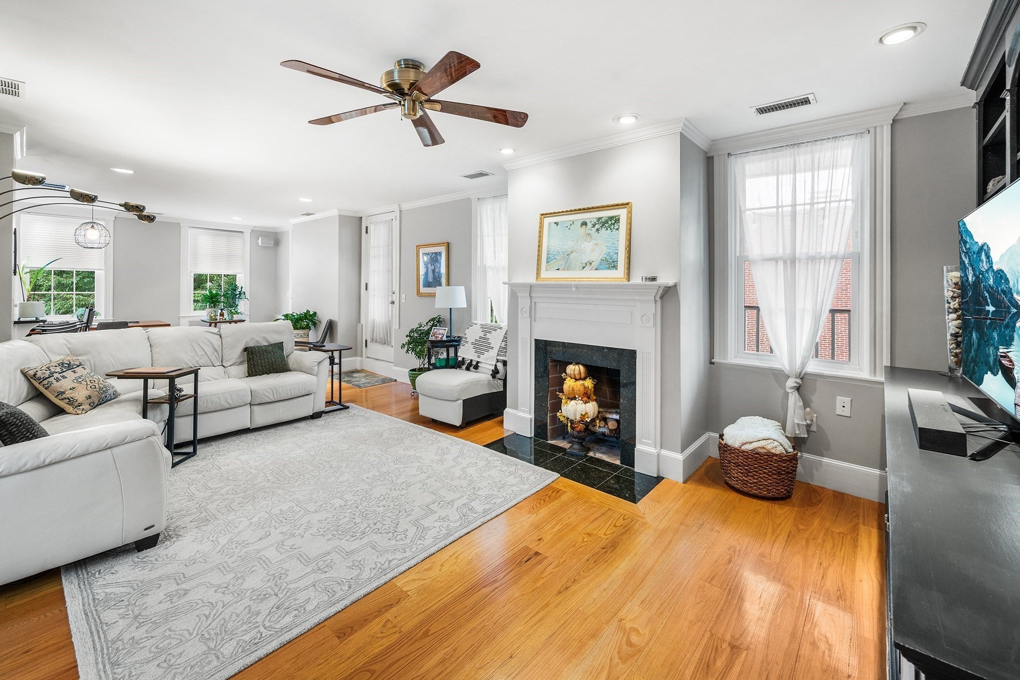 54 Chestnut St #3, Boston, MA, 54 Chestnut St #3, Boston, MA Photo #3