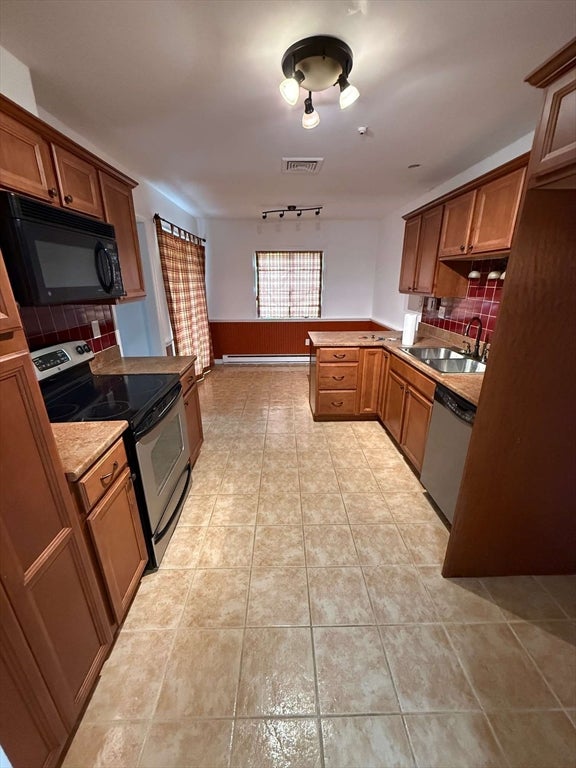 16 Rainbow Pond Dr #A1, Walpole, MA Photo #3
