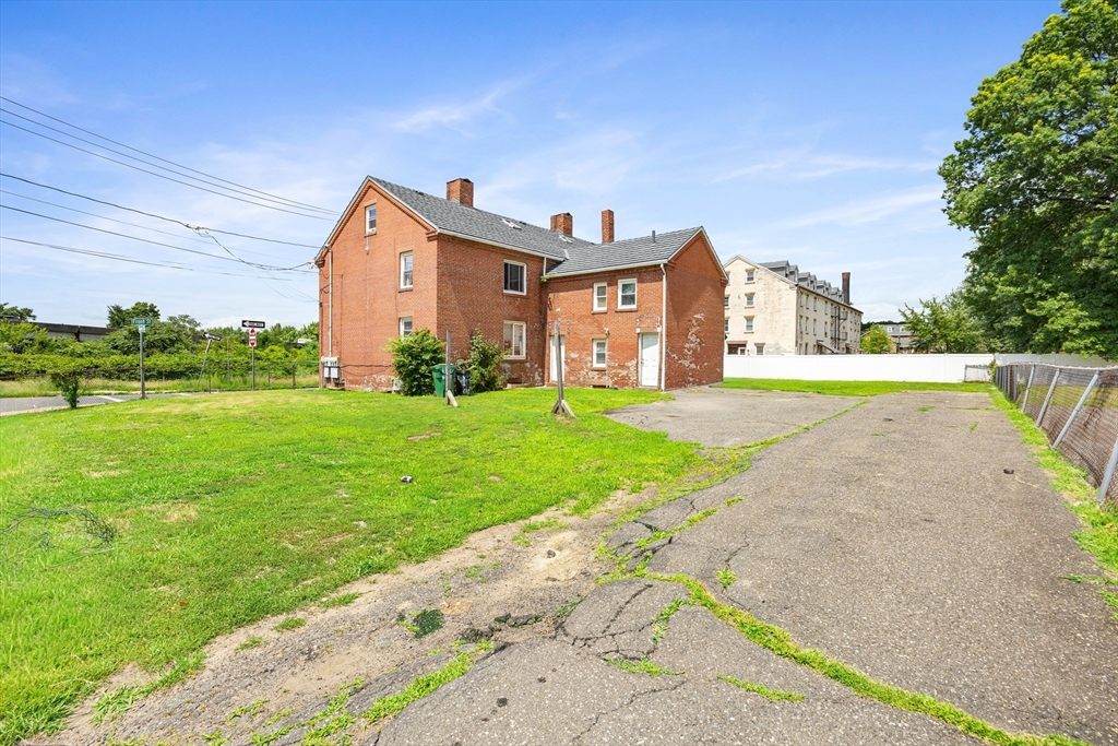 64-66 Front St, Chicopee, MA, 64-66 Front St, Chicopee, MA Photo #24