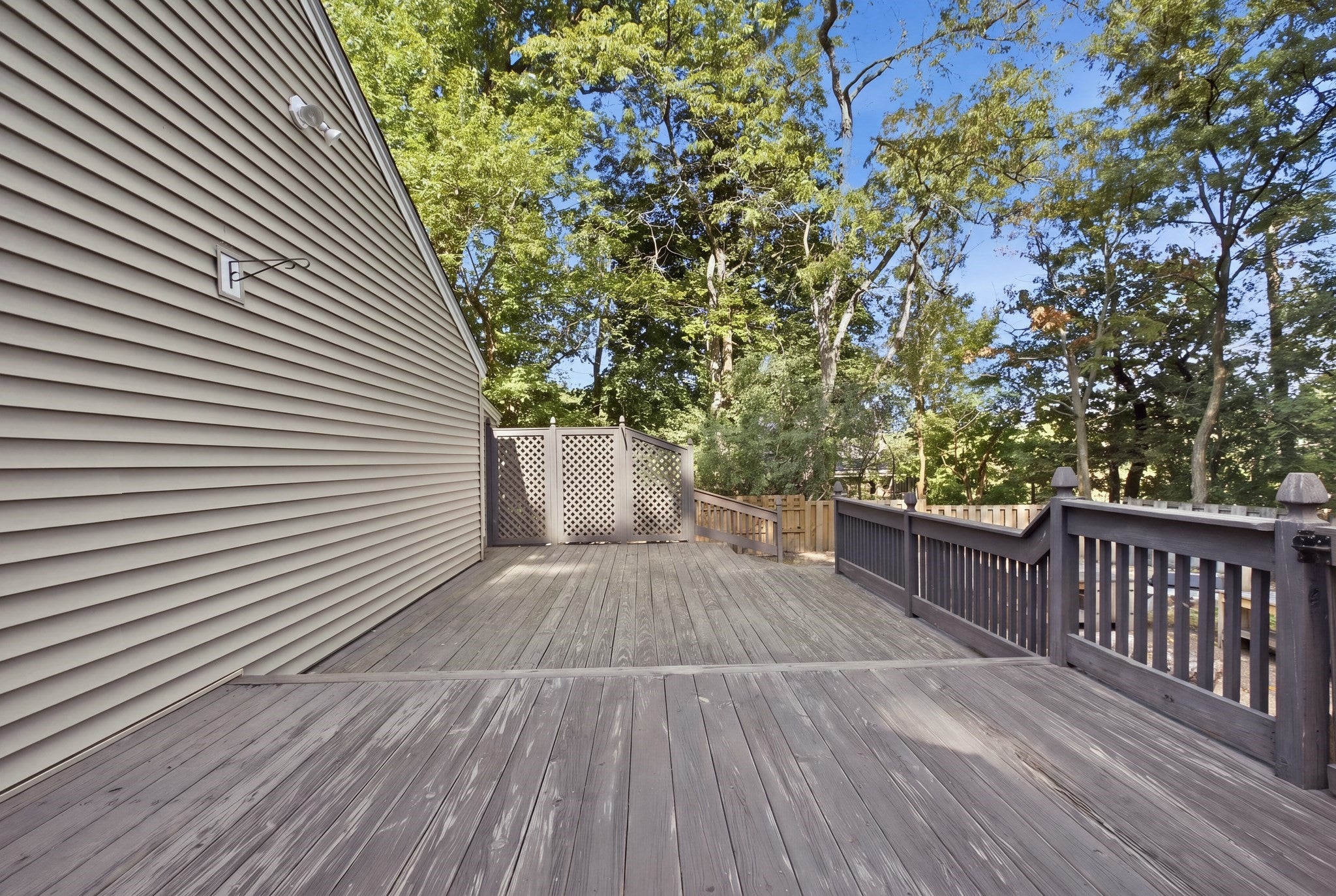 1 Great Pines Ave, Burlington, MA Photo #36