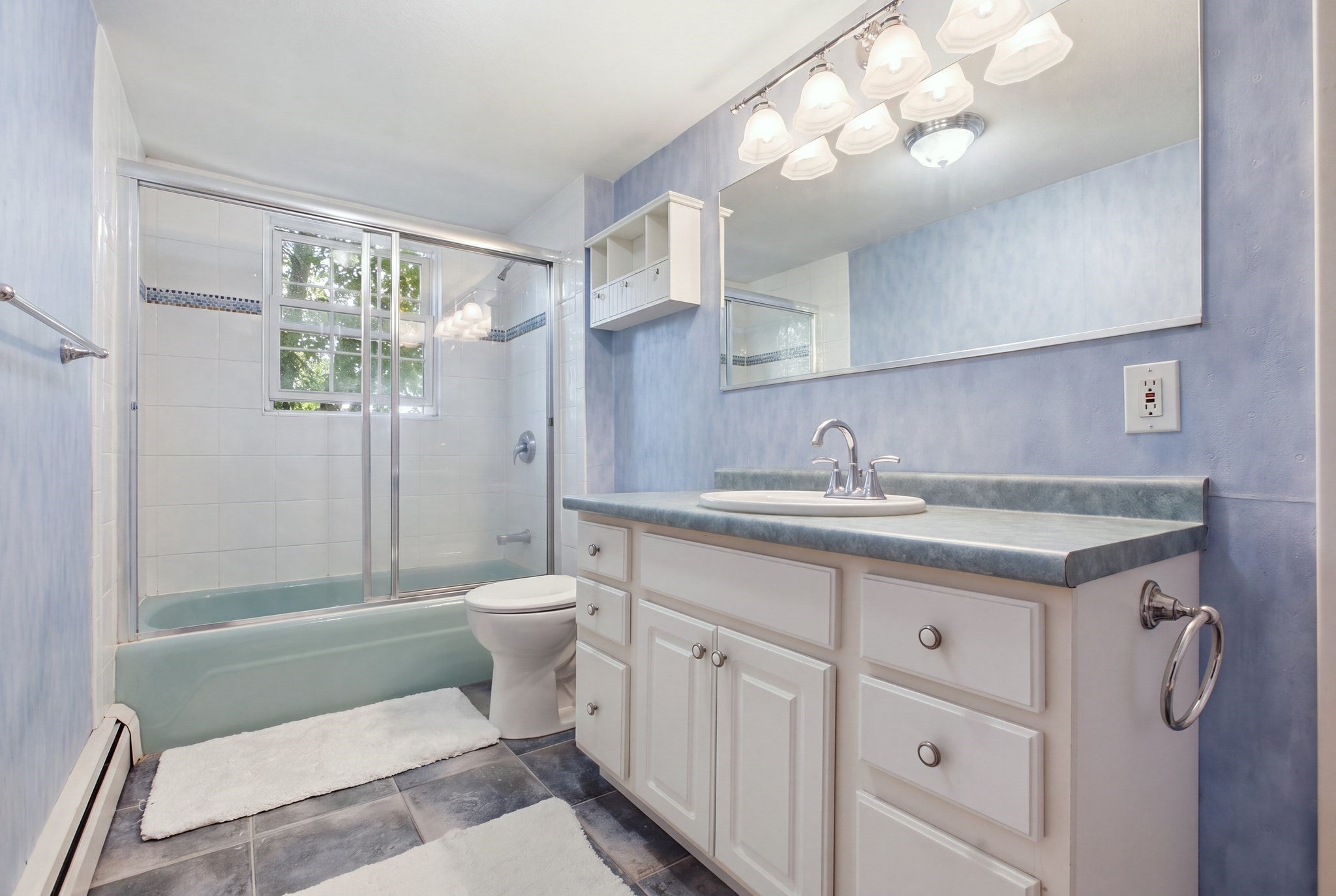 1 Great Pines Ave, Burlington, MA Photo #35