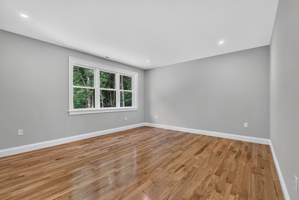 27 Rollins ST #A, Groveland, MA, 27 Rollins ST #A, Groveland, MA Photo #24