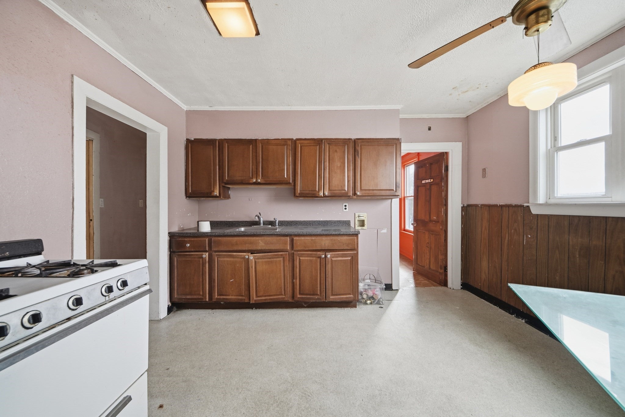 86 Francis ST, Everett, MA, 86 Francis ST, Everett, MA Photo #17