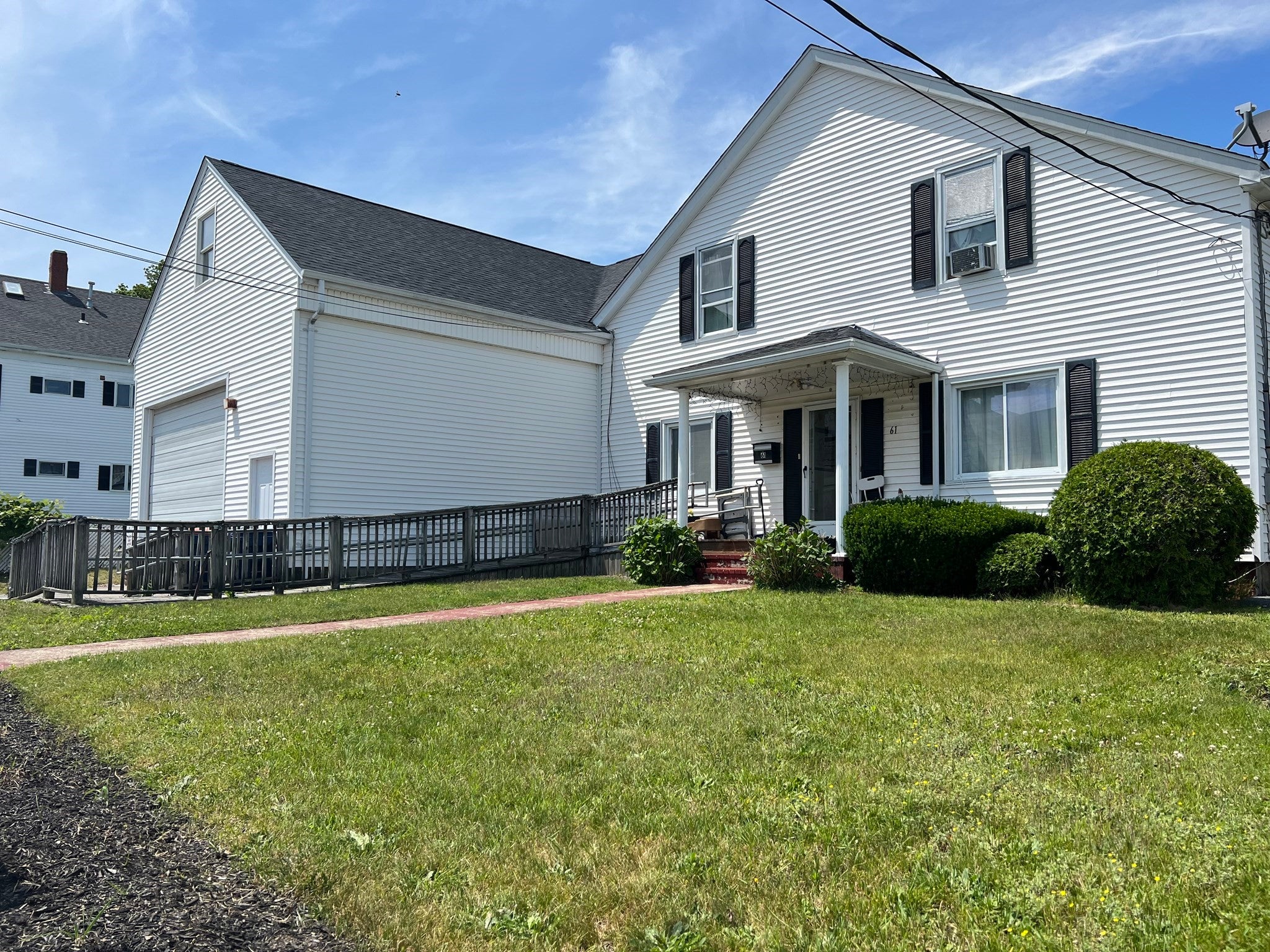 61 Belleville Rd, New Bedford, MA Photo #4