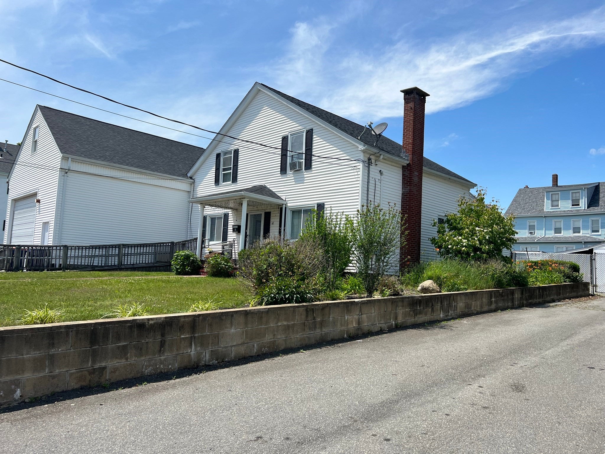 61 Belleville Rd, New Bedford, MA Photo #5