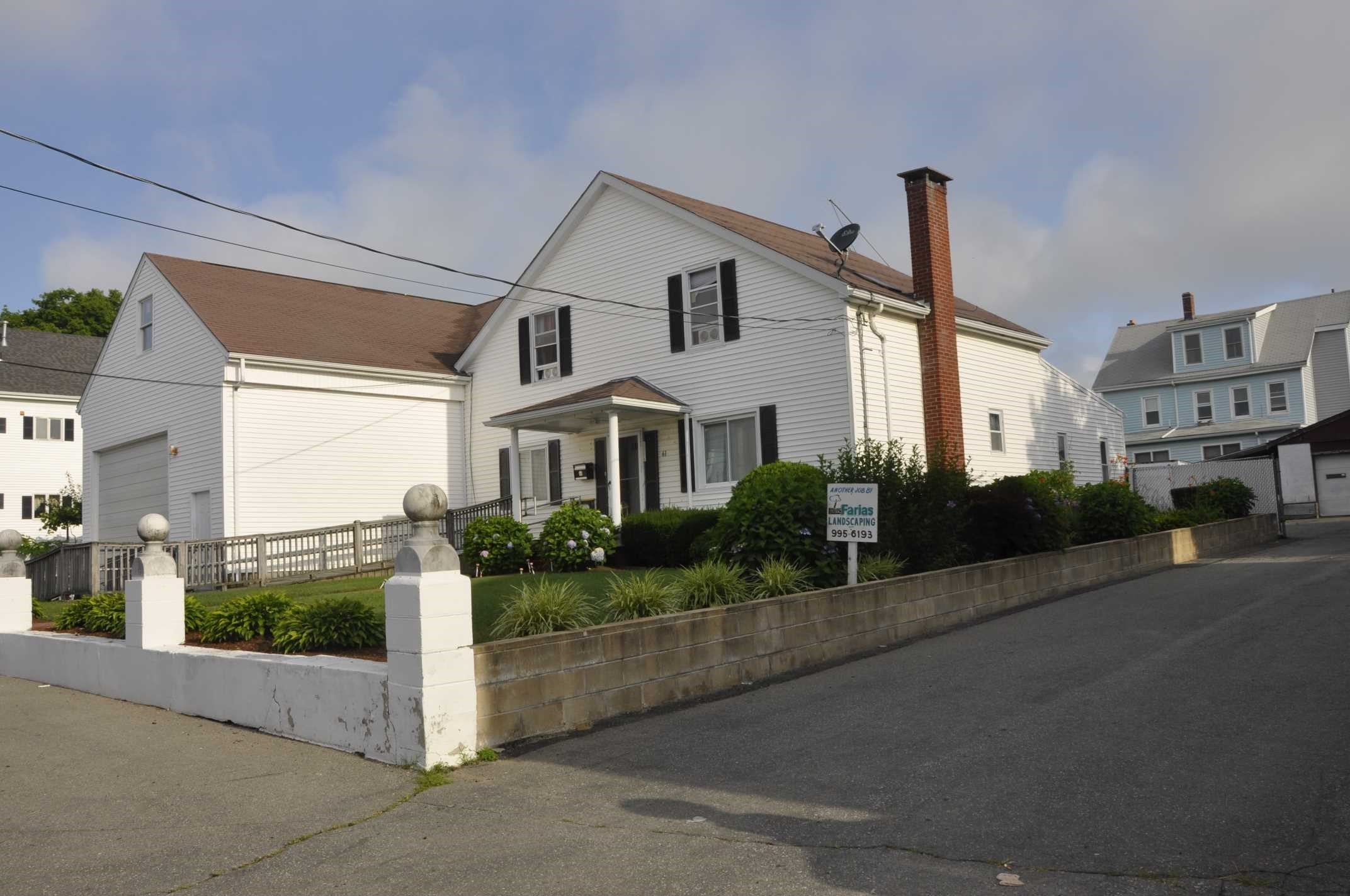 61 Belleville Rd, New Bedford, MA Photo #1