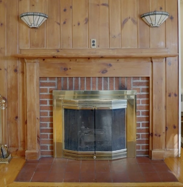 12 Sanger Ave