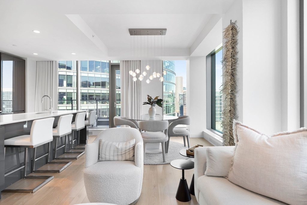 133 Seaport Blvd. 2102