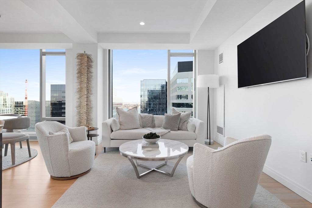 133 Seaport Blvd. 2102