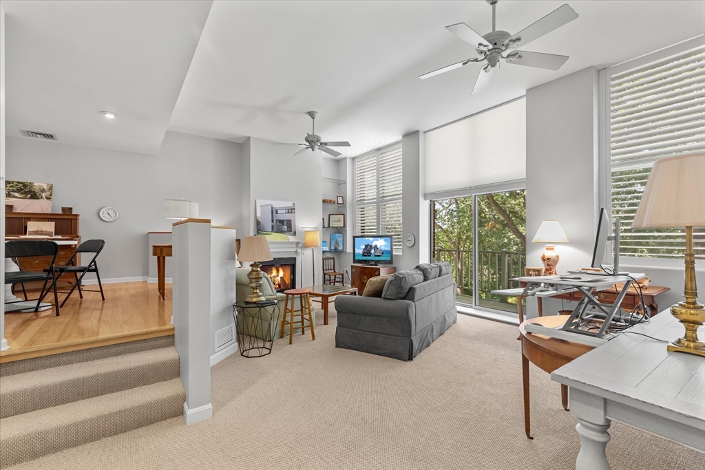 100 Parks St 16