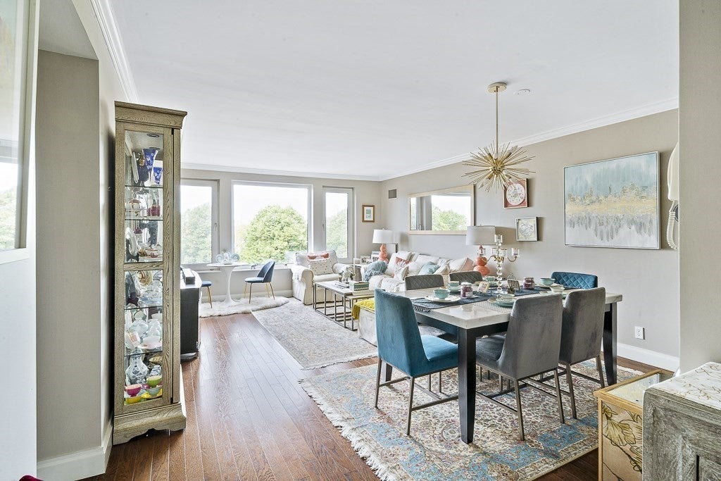 492 Beacon St 45