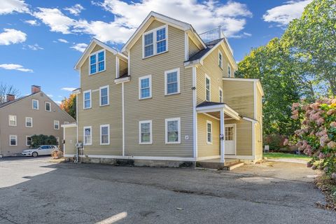 37 Water Street 37 Concord MA 01742