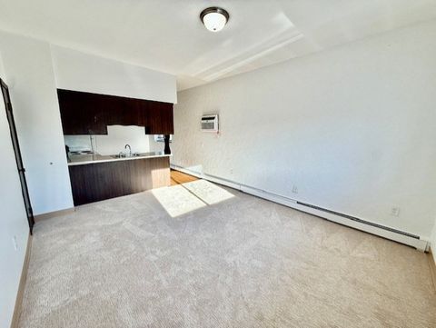 65 Woodlawn Ave 4 Chelsea MA 02150