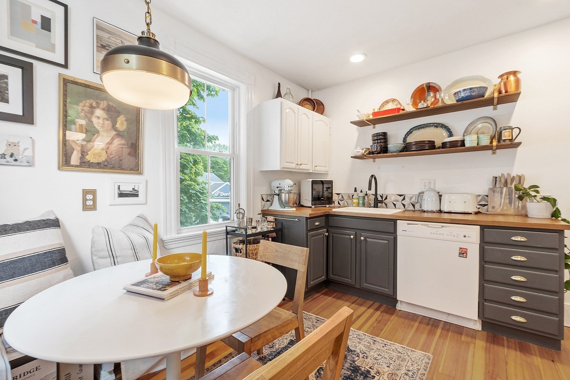 401 Cabot St #4, Beverly, MA, 401 Cabot St #4, Beverly, MA Photo #1