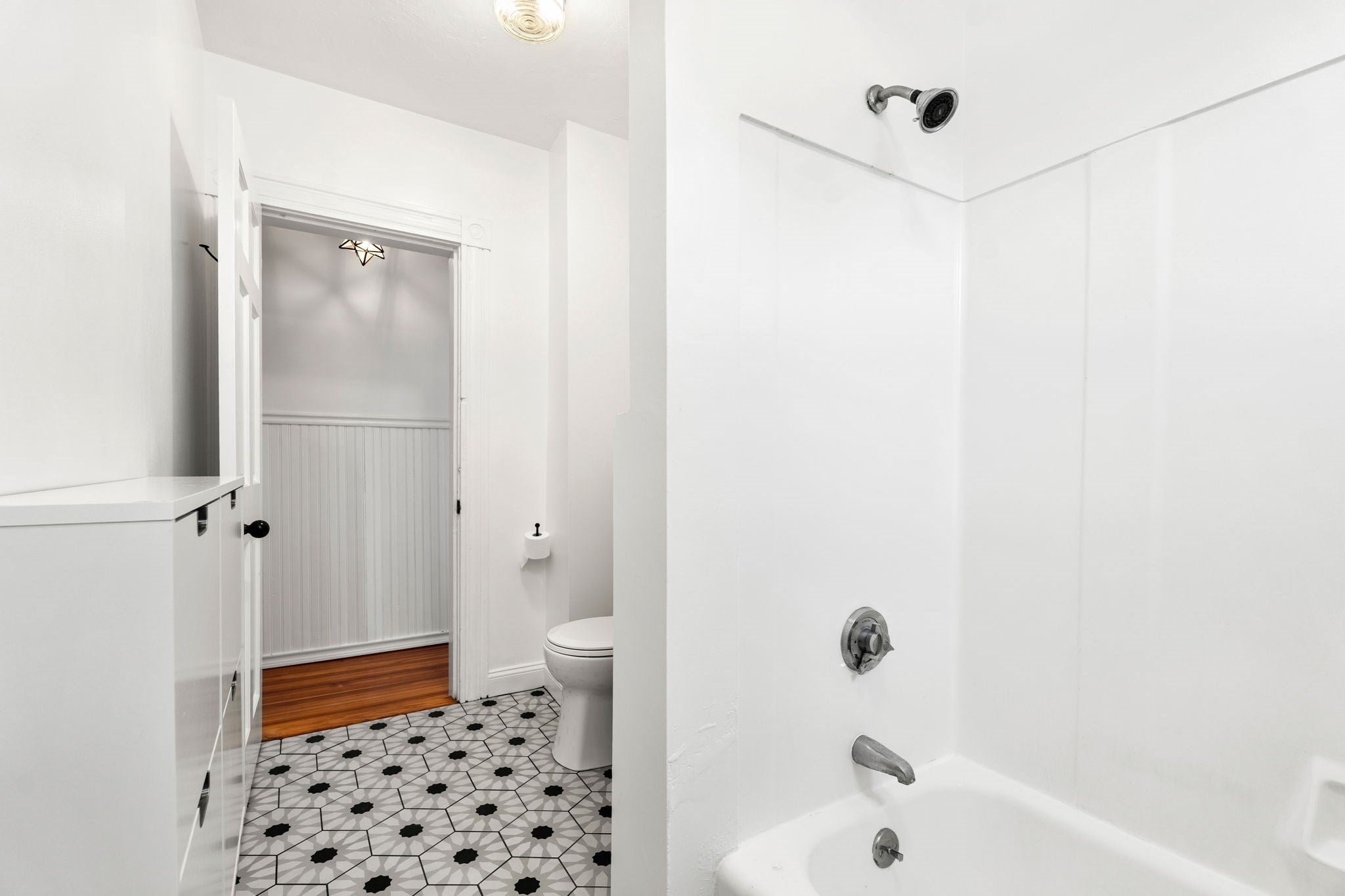401 Cabot St #4, Beverly, MA, 401 Cabot St #4, Beverly, MA Photo #10