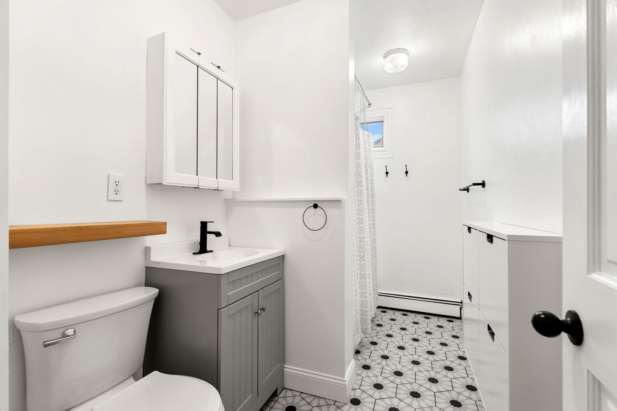 401 Cabot St #4, Beverly, MA, 401 Cabot St #4, Beverly, MA Photo #11