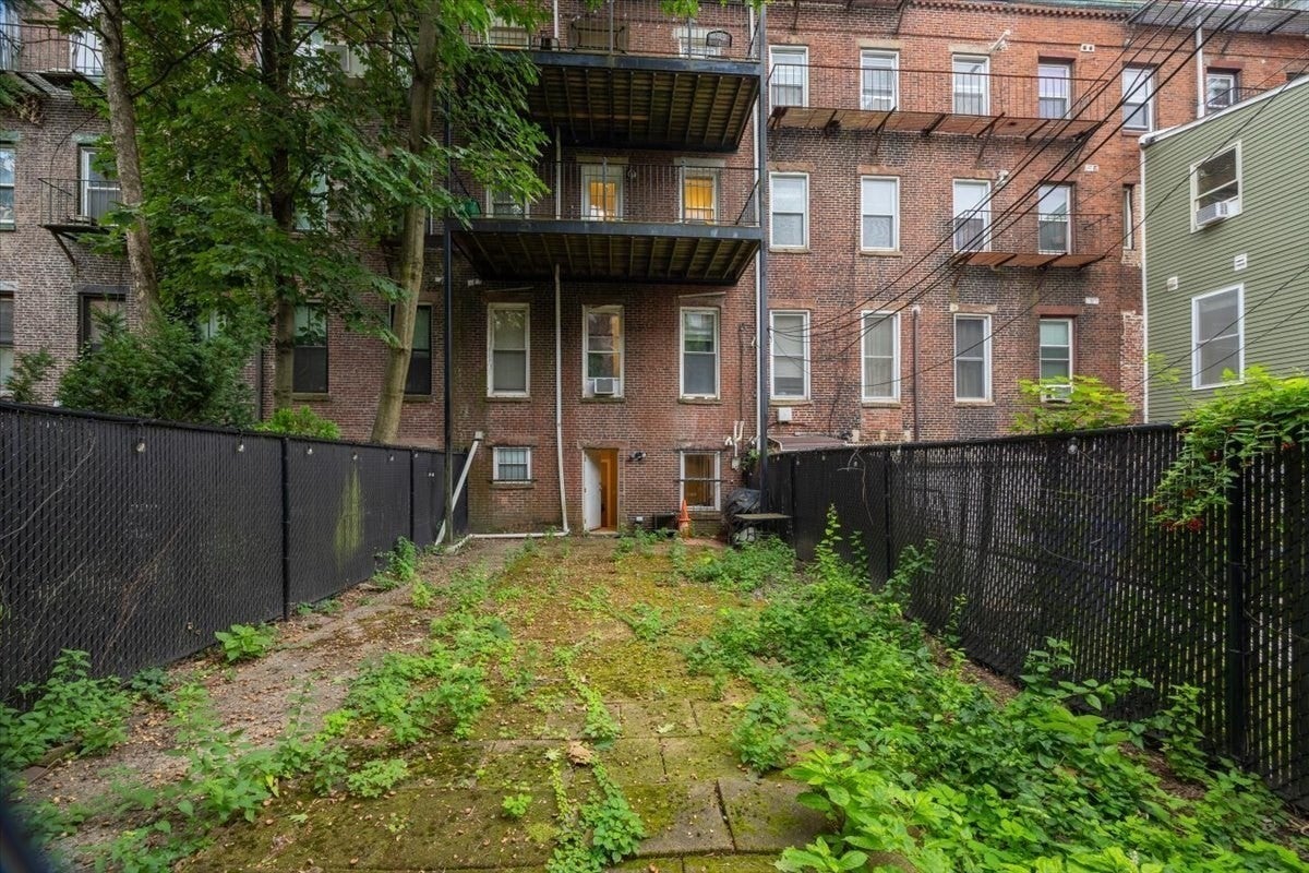 233 Northampton St, Boston, MA, 233 Northampton St, Boston, MA Photo #31