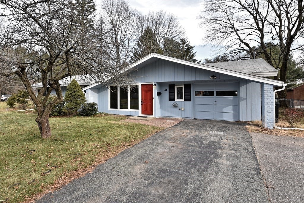 Photo of 51 Bradford Road, Framingham, MA