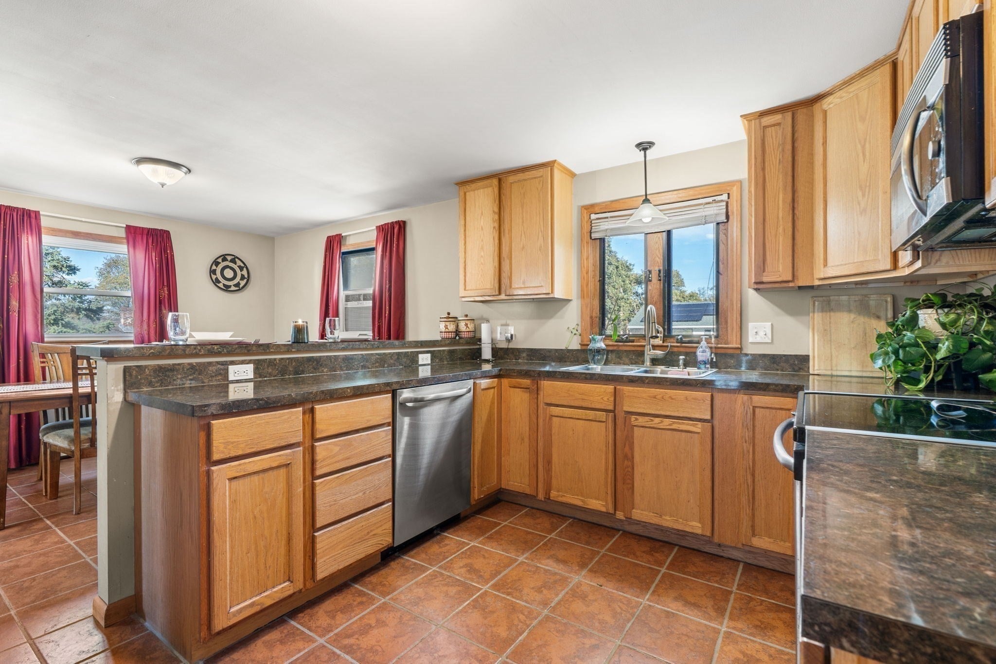 25 Belli Ave