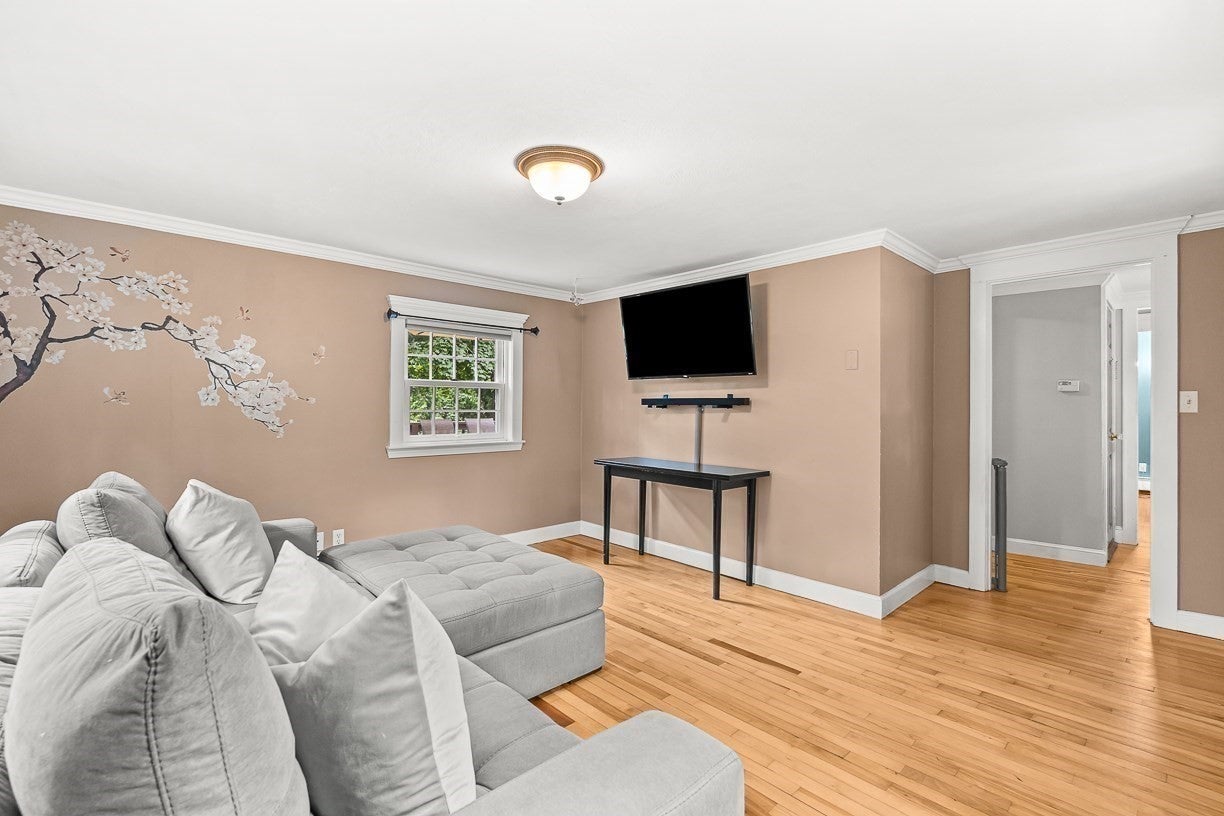 8 Moore Road, Westford, MA Photo #14