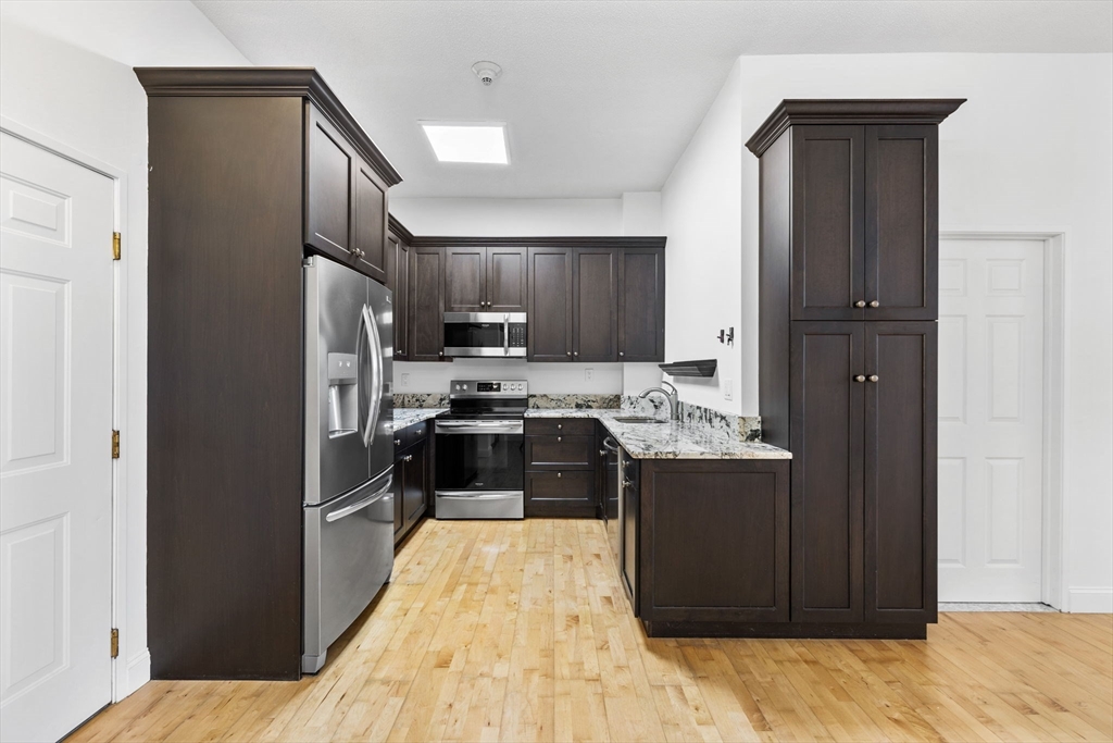 48 Forest Street 201