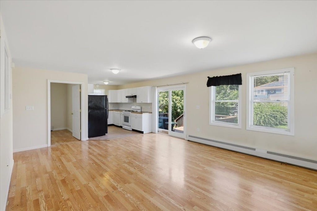 1033 Rodman St, Fall River, MA, 1033 Rodman St, Fall River, MA Photo #11