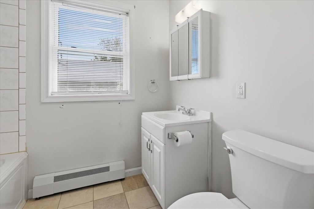1033 Rodman St, Fall River, MA, 1033 Rodman St, Fall River, MA Photo #24