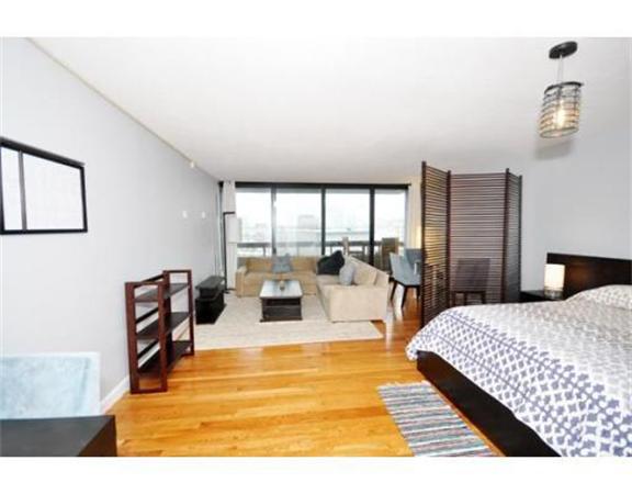 566 Commonwealth Av 804