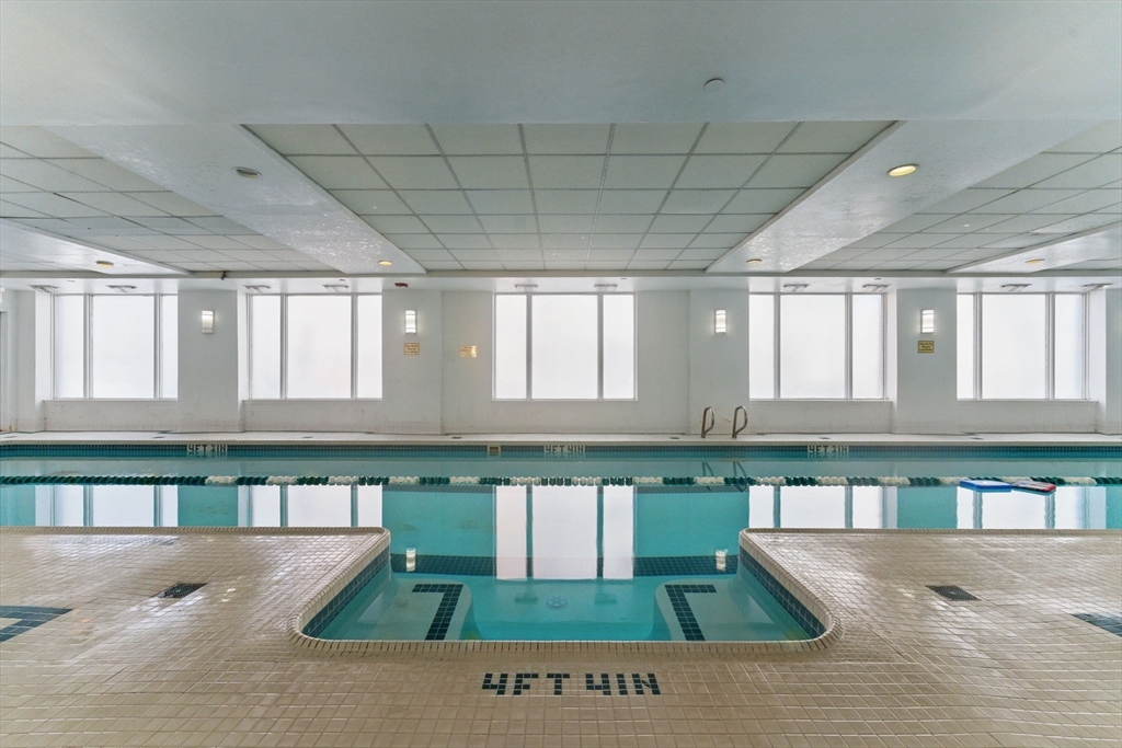 10 Rogers St #PH19, Cambridge, MA Photo #37
