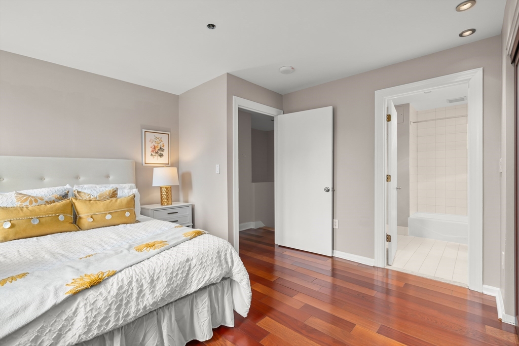 10 Rogers St #PH19, Cambridge, MA Photo #22