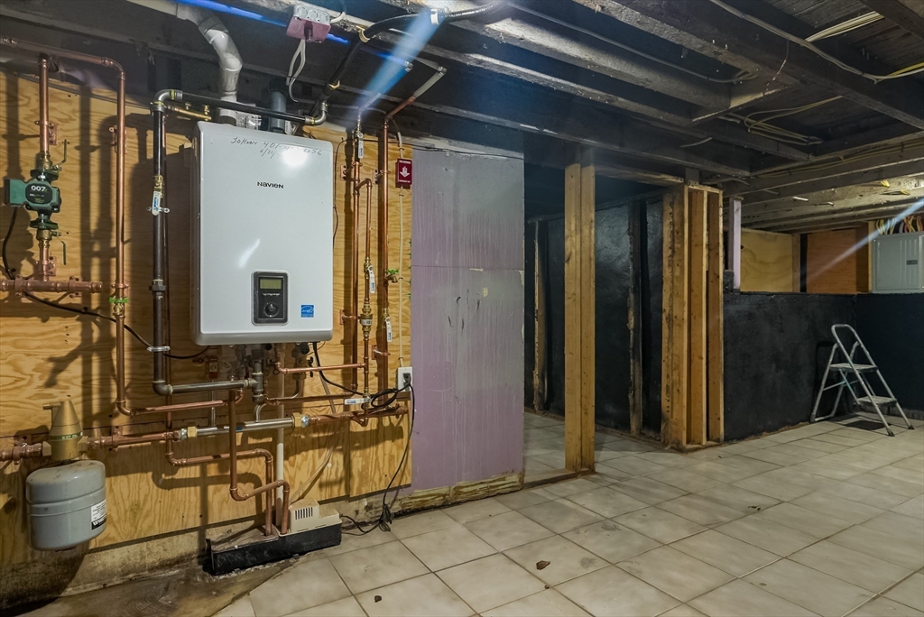 112 Hendrick ST, Providence, RI, 112 Hendrick ST, Providence, RI Photo #17