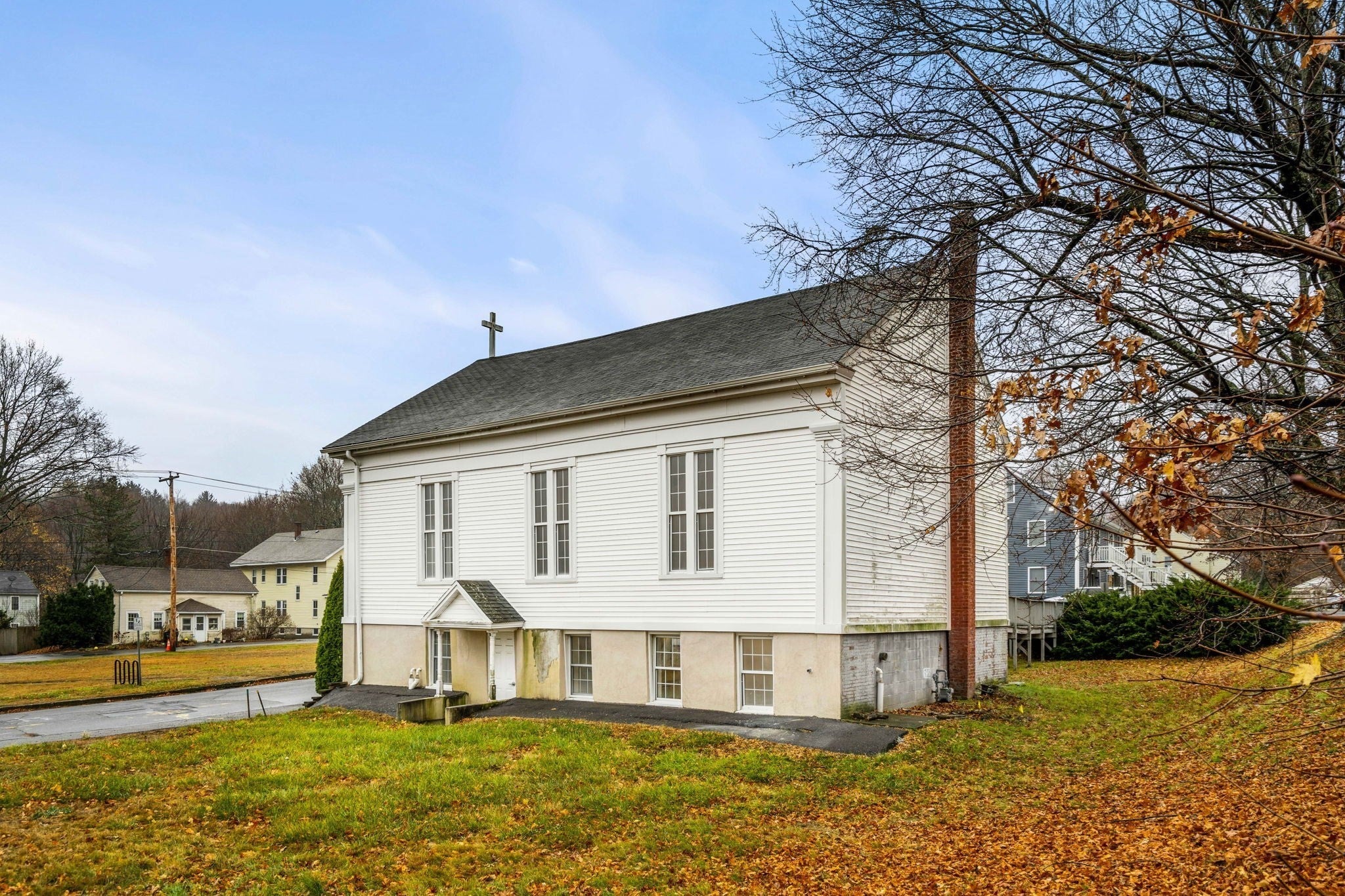 10 Overlook St