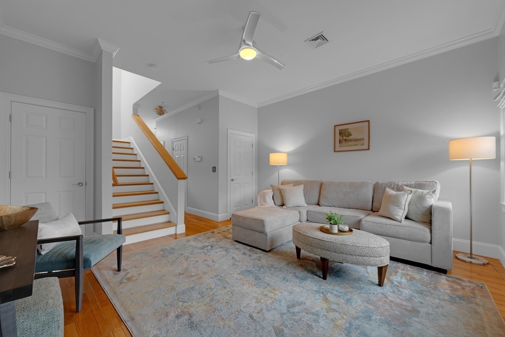 40 Park St 4