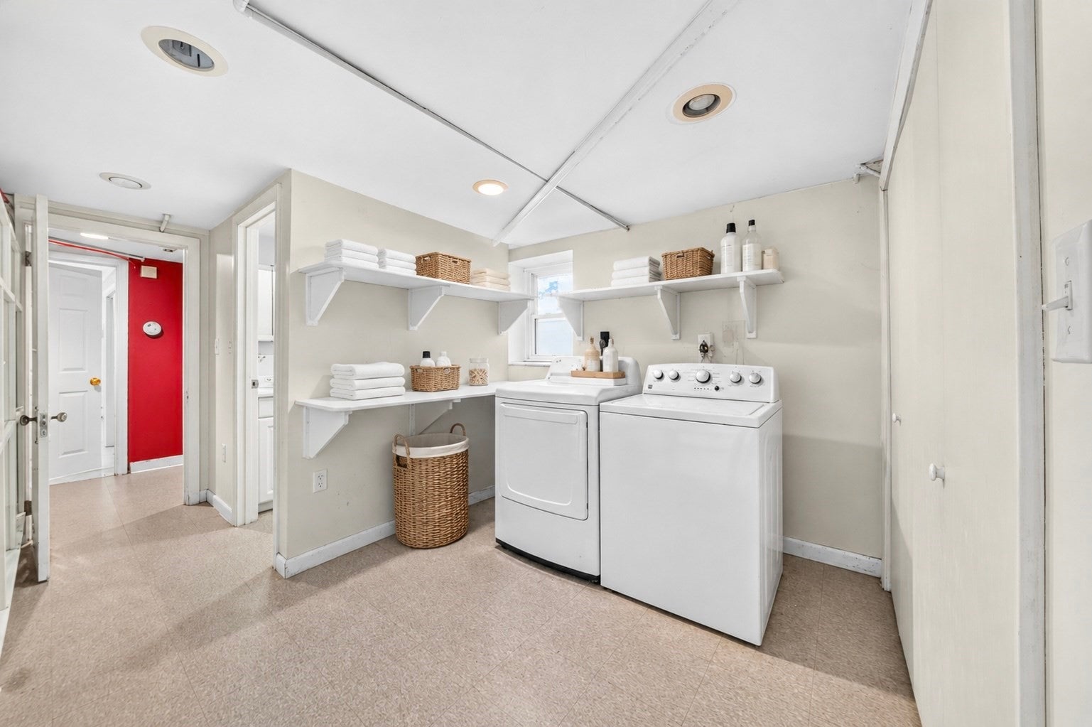 33 Fairchild AVE, Saugus, MA, 33 Fairchild AVE, Saugus, MA Photo #31