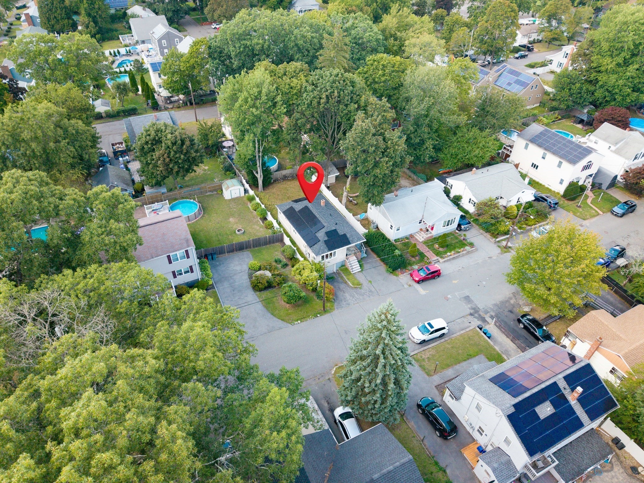 33 Fairchild Ave, Saugus, MA Photo #40