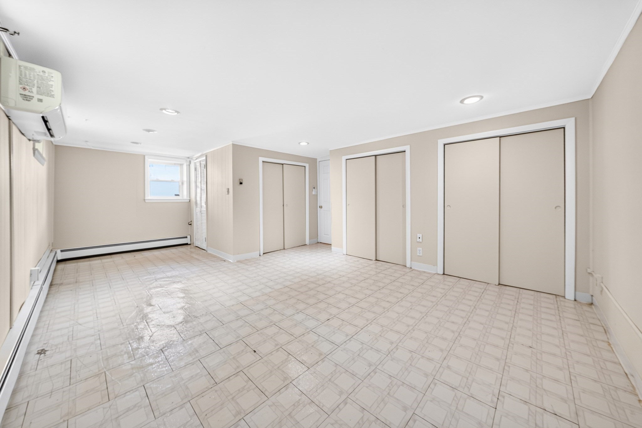33 Fairchild Ave, Saugus, MA Photo #24