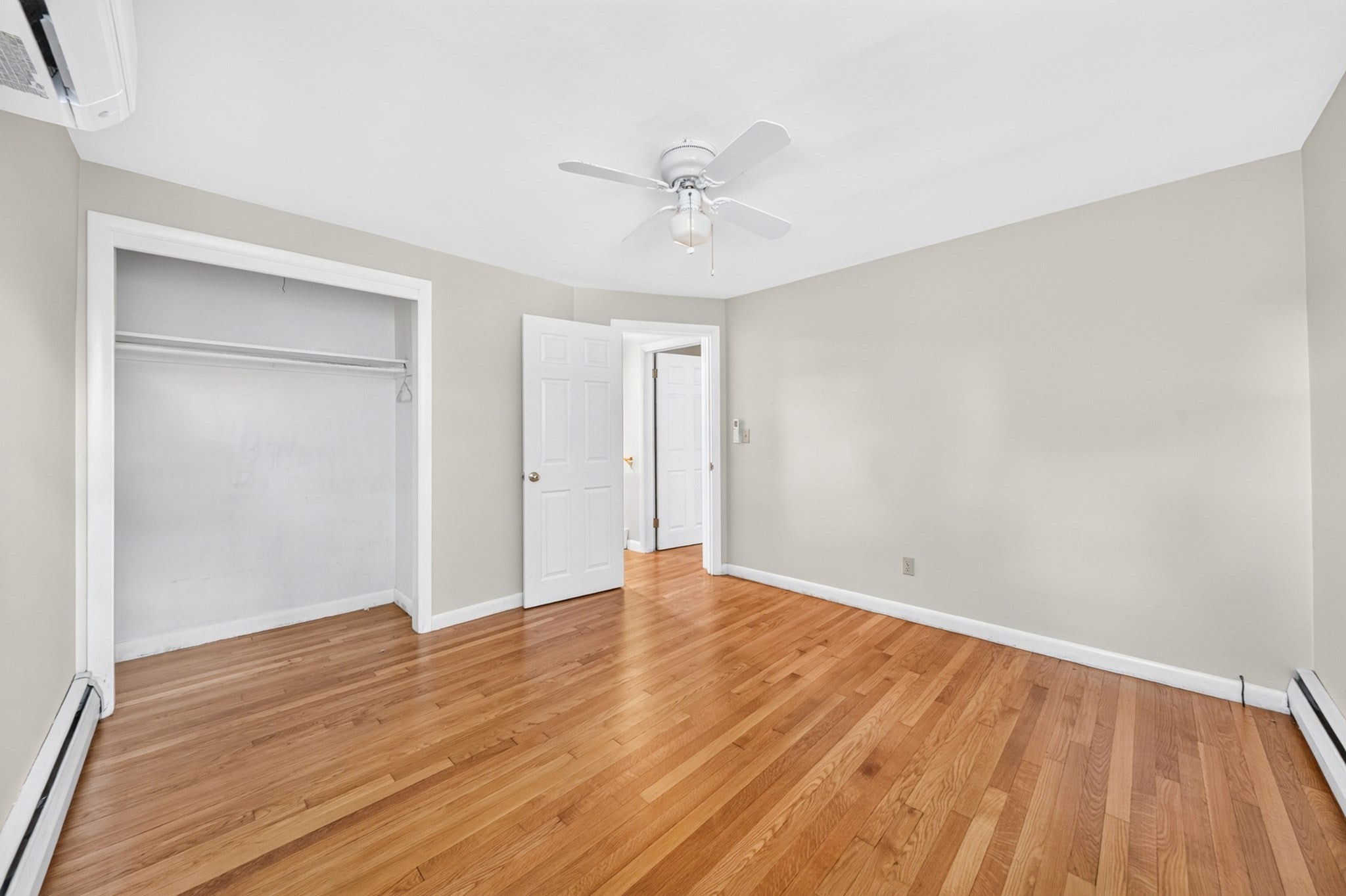 33 Fairchild Ave, Saugus, MA Photo #17