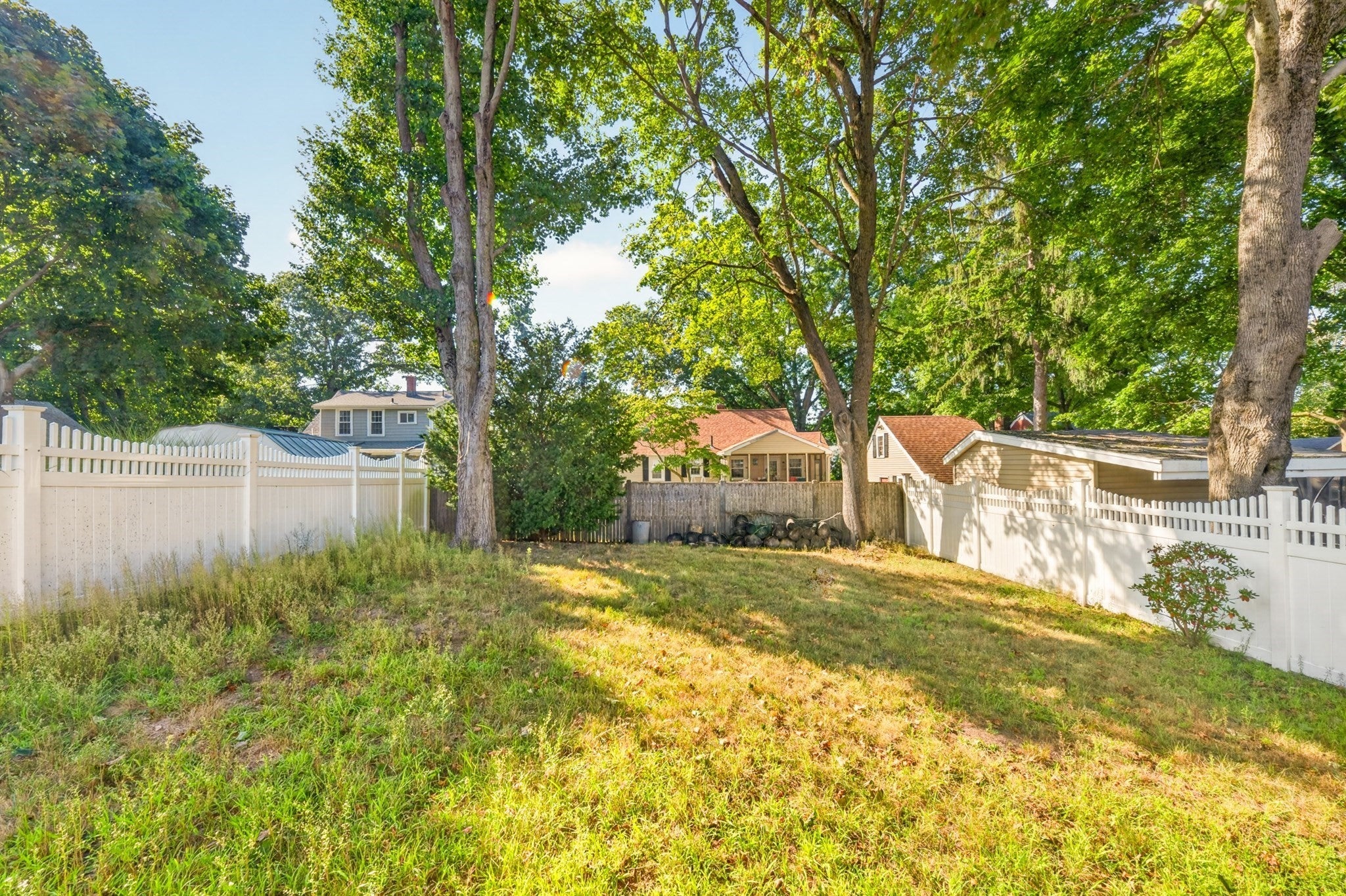 33 Fairchild Ave, Saugus, MA Photo #37