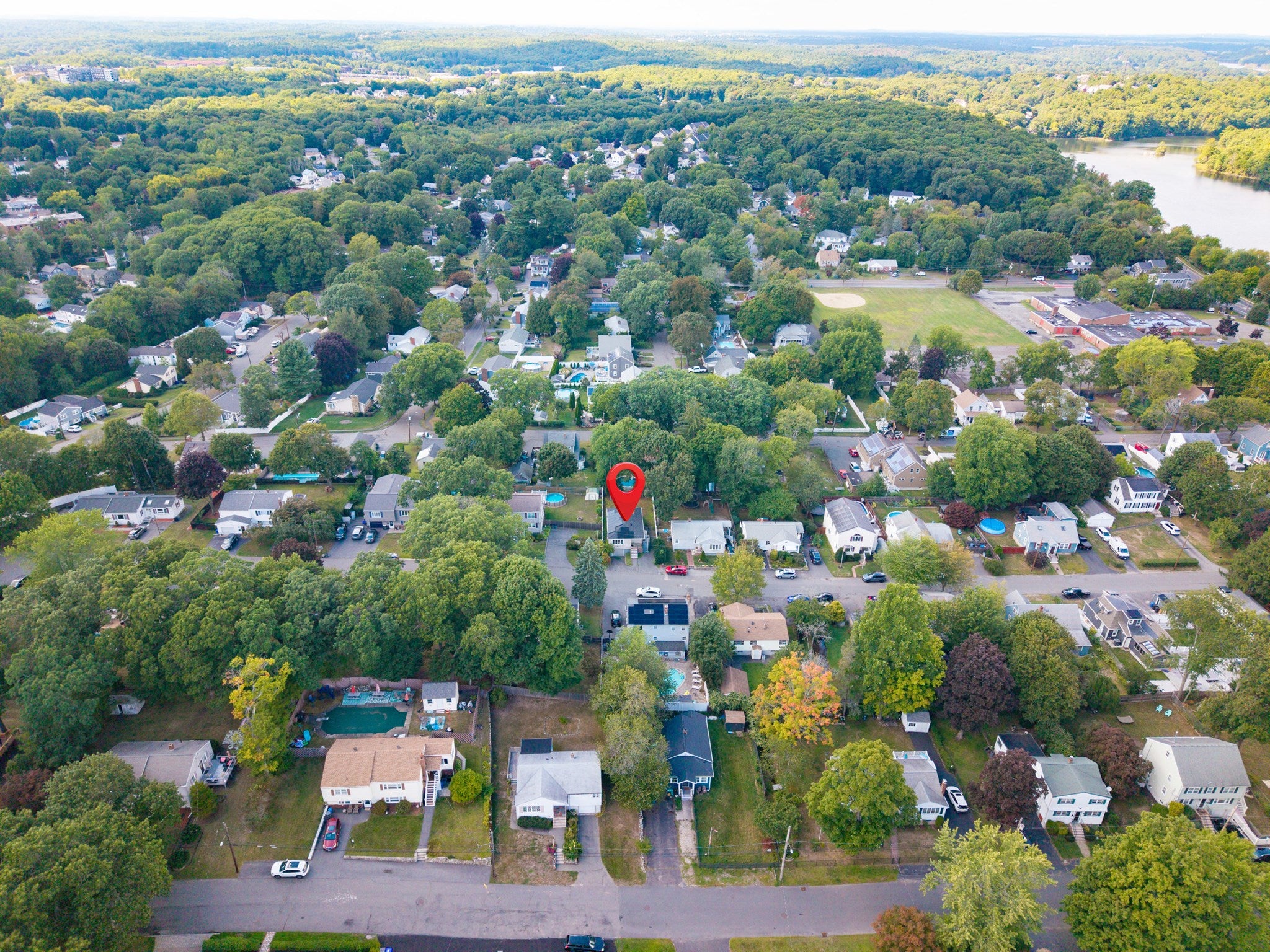 33 Fairchild Ave, Saugus, MA Photo #42
