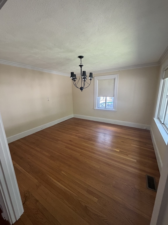 4 Van Ness Road